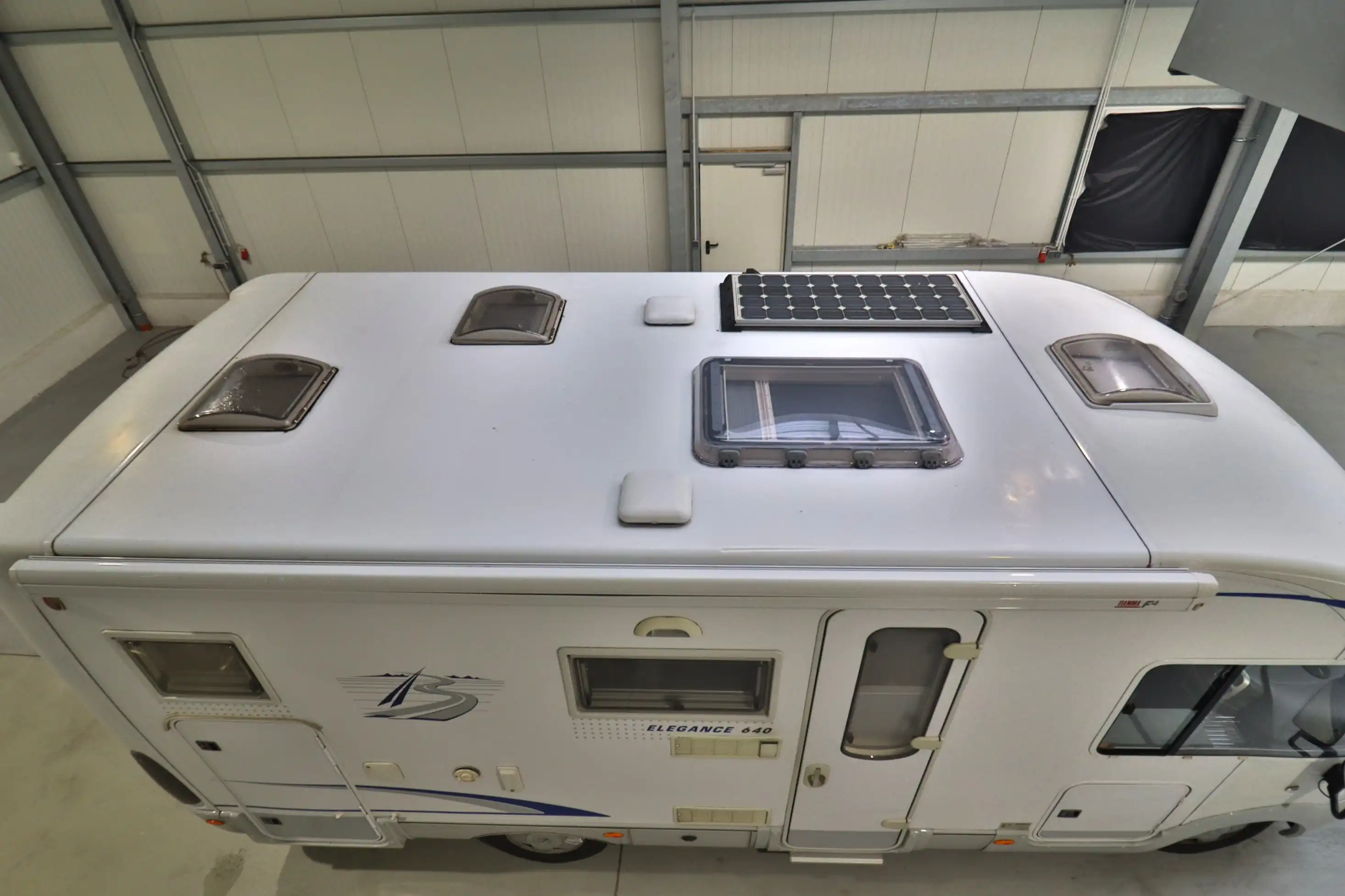 BUERSTNER I 640 Elegance